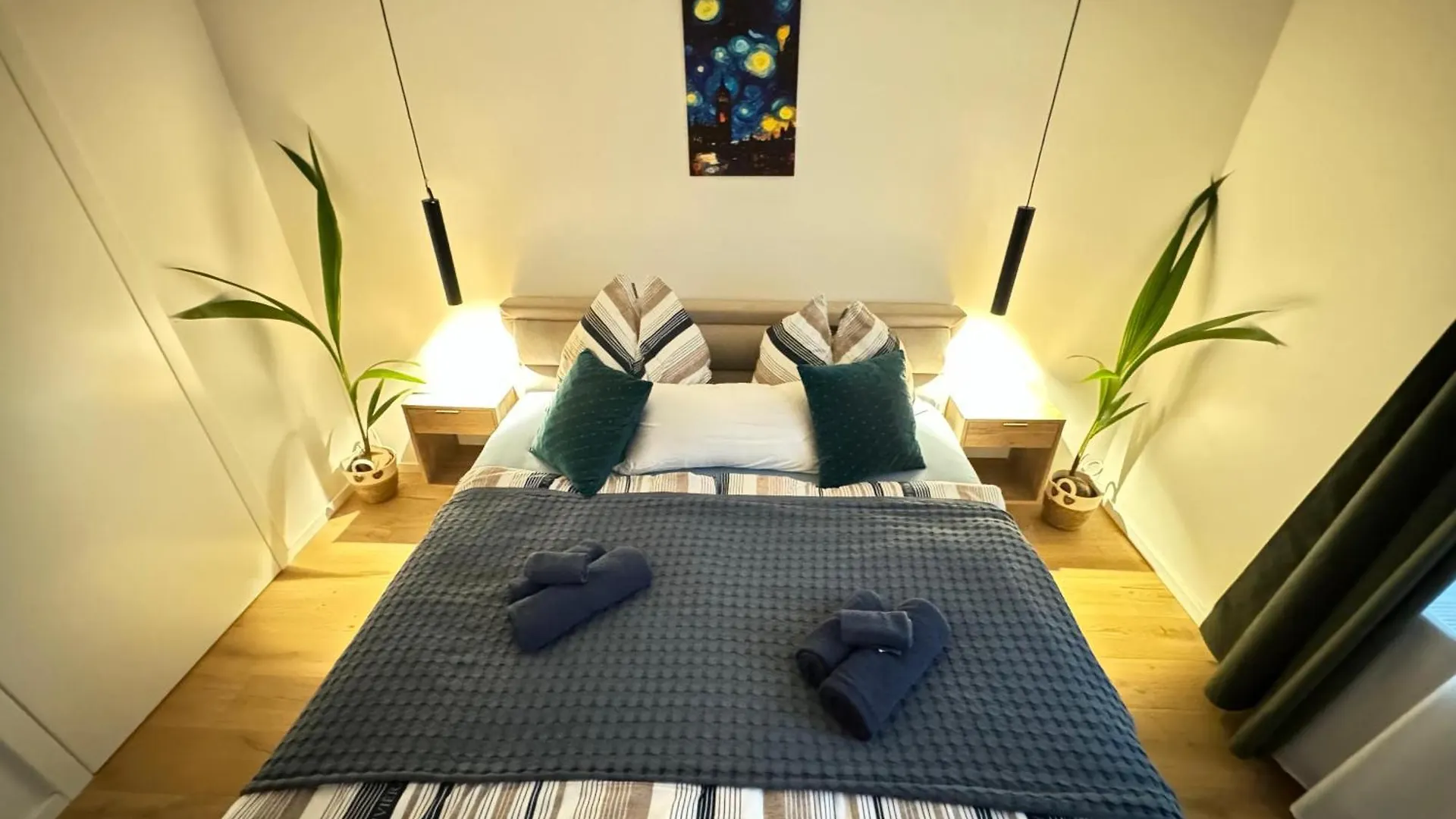 Home-Feeling In Ottakring contacts
